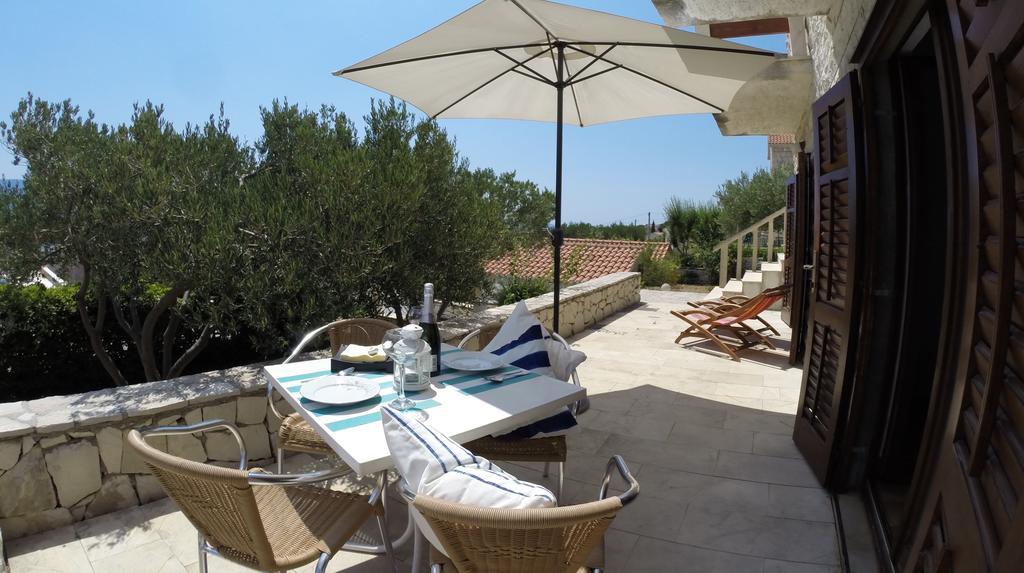 Apartments Pina Bol Dış mekan fotoğraf