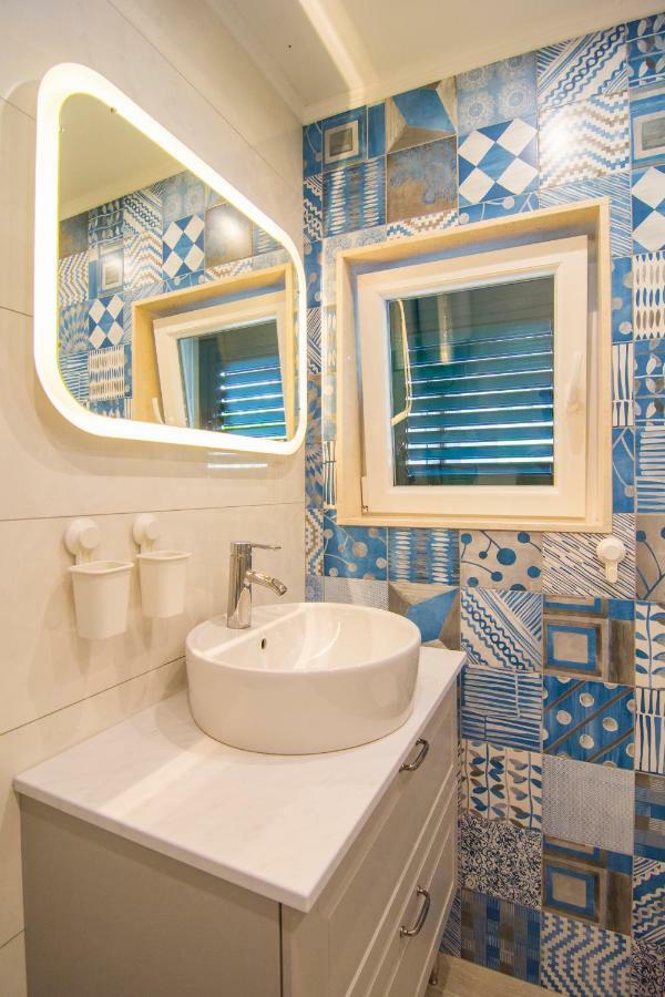 Apartments Pina Bol Dış mekan fotoğraf