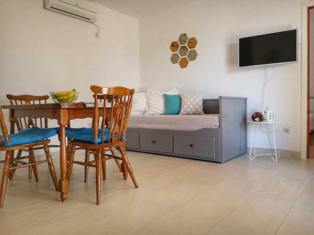Apartments Pina Bol Dış mekan fotoğraf