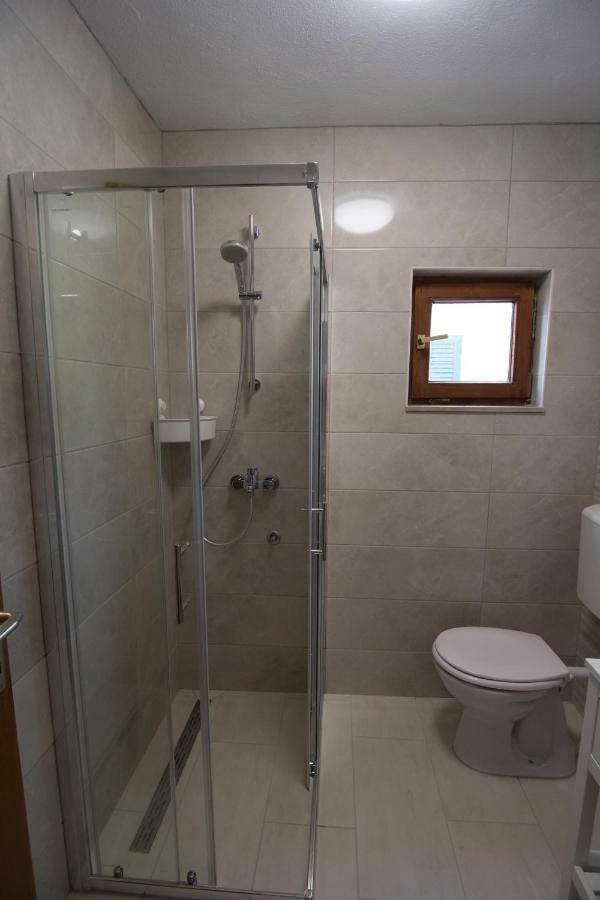 Apartments Pina Bol Dış mekan fotoğraf